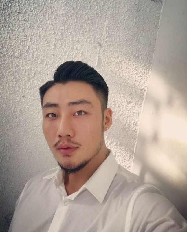 黄杰的第一张照片--香港认干亲服务网