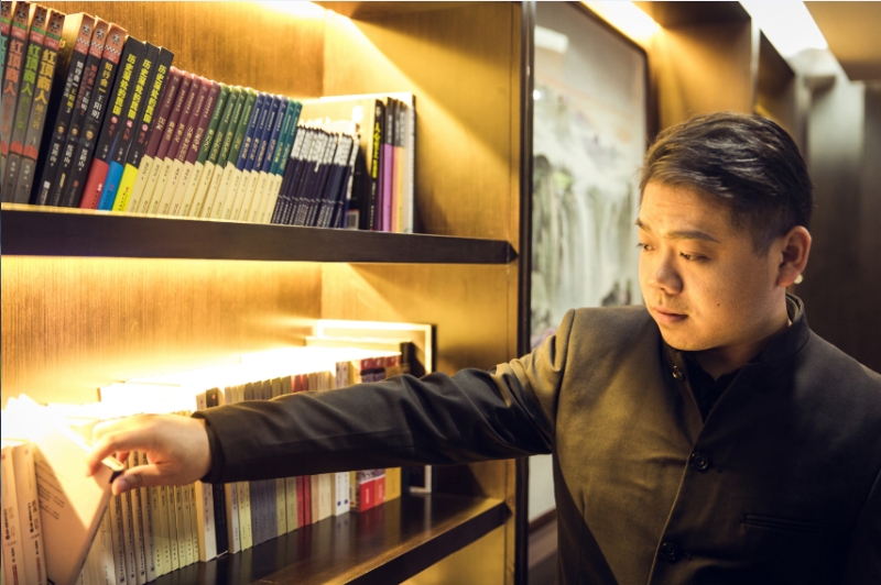 刘杰斌的第一张照片--香港认干亲服务网