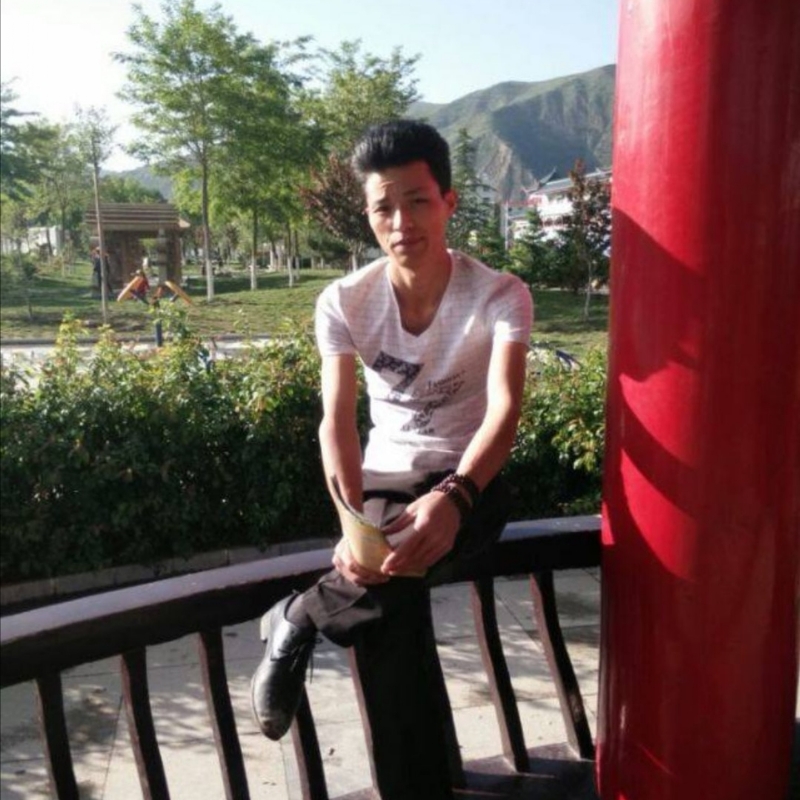 Bill的第一张照片--香港认干亲服务网