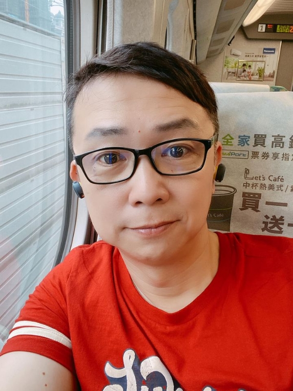 陈道明的第一张照片--香港认干亲服务网