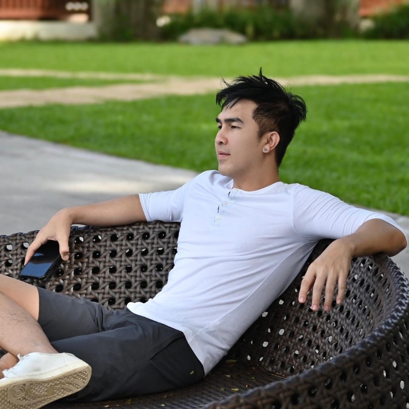 老曾的第一张照片--香港认干亲服务网