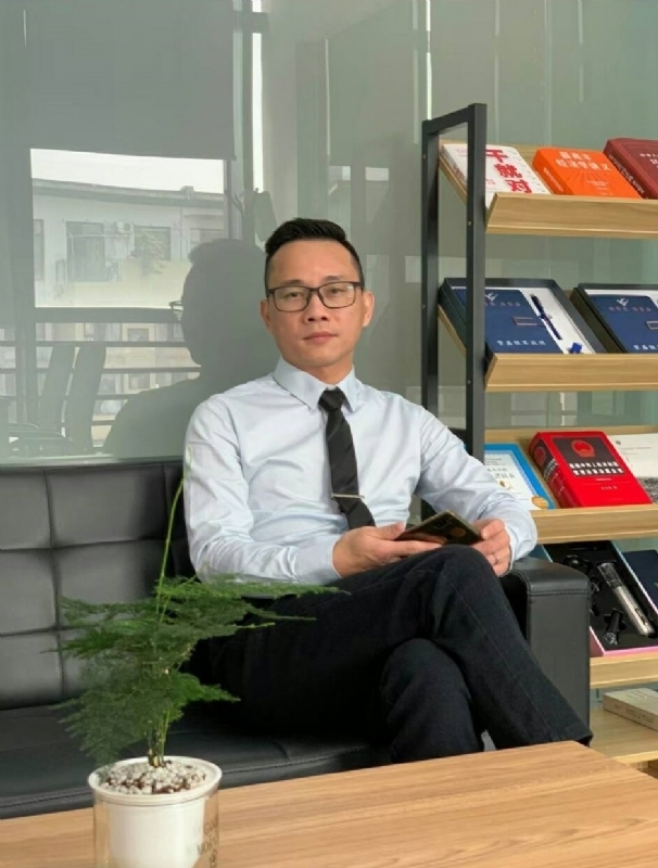 我這樣的男人的第五张照片--香港认干亲服务网