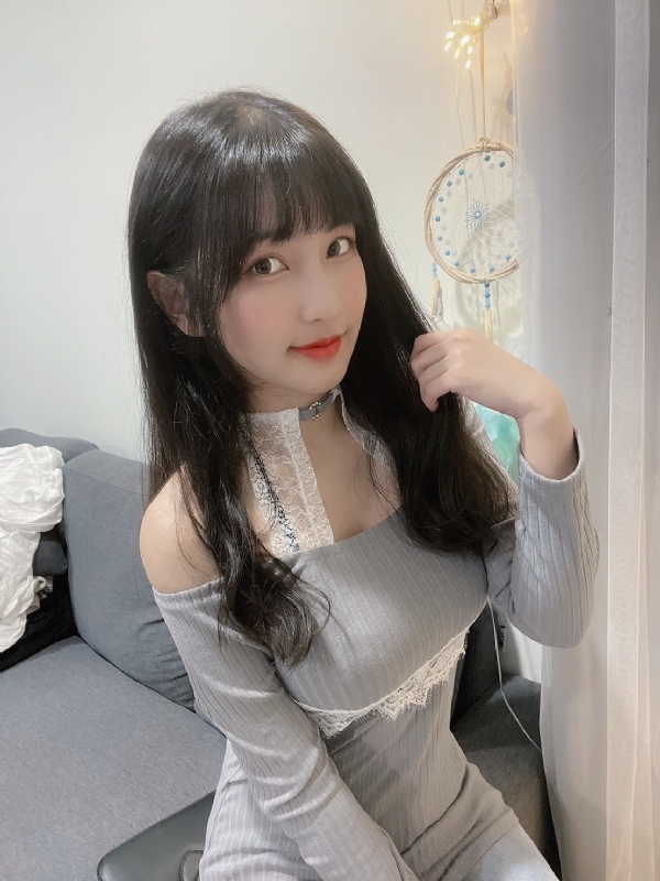 欣妍的第三张照片--香港认干亲服务网