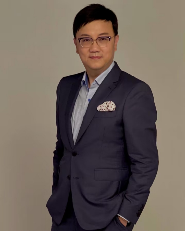 James的第二张照片--香港认干亲服务网