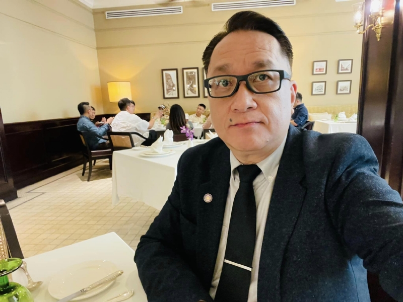 余生的第二张照片--香港认干亲服务网