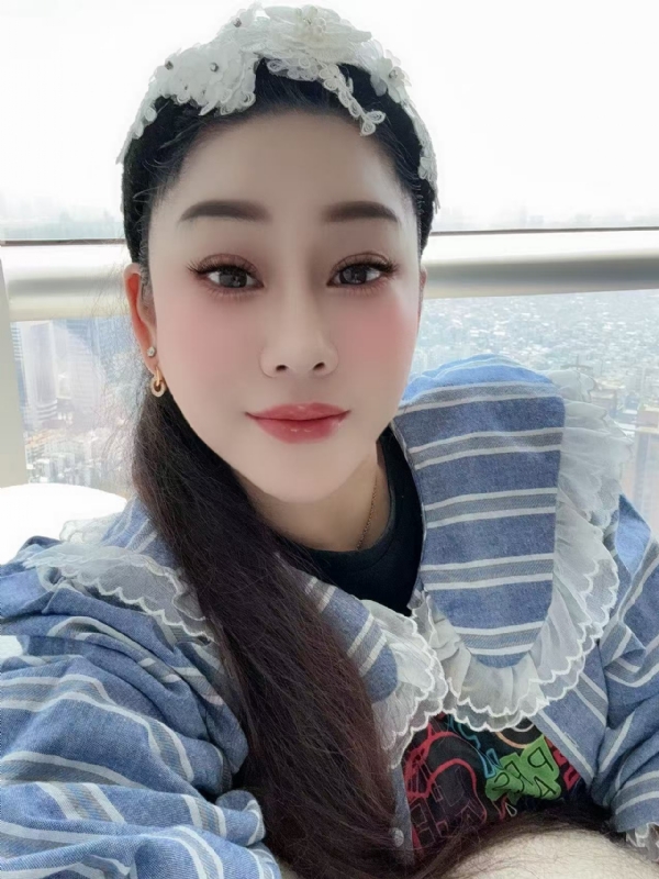萱草沐晴的第一张照片--香港认干亲服务网