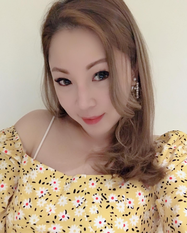 anni的第三张照片--香港认干亲服务网