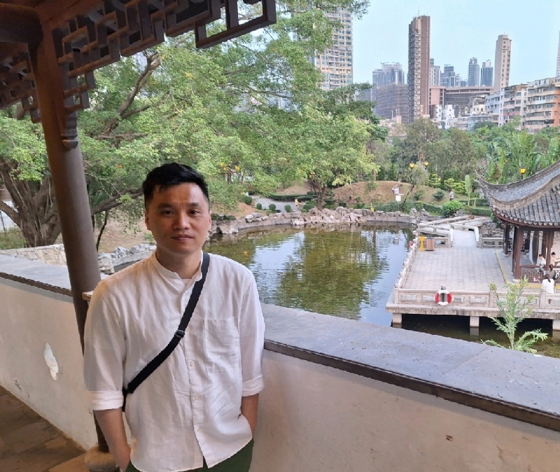 Aw的第一张照片--香港认干亲服务网